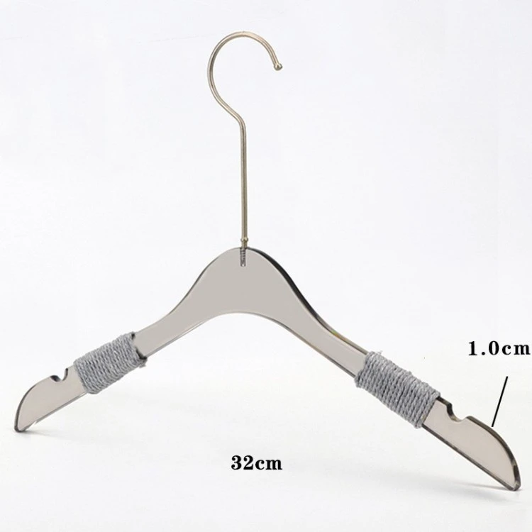 Perchas de acrílico para trajes