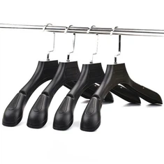 Perchas de plástico para trajes con hombros anchos sin deslizamiento